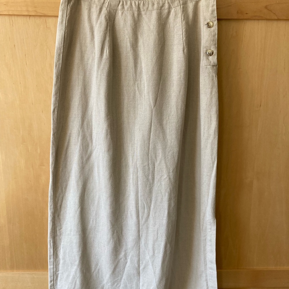 Eddie Bauer size 10 linen skirt.